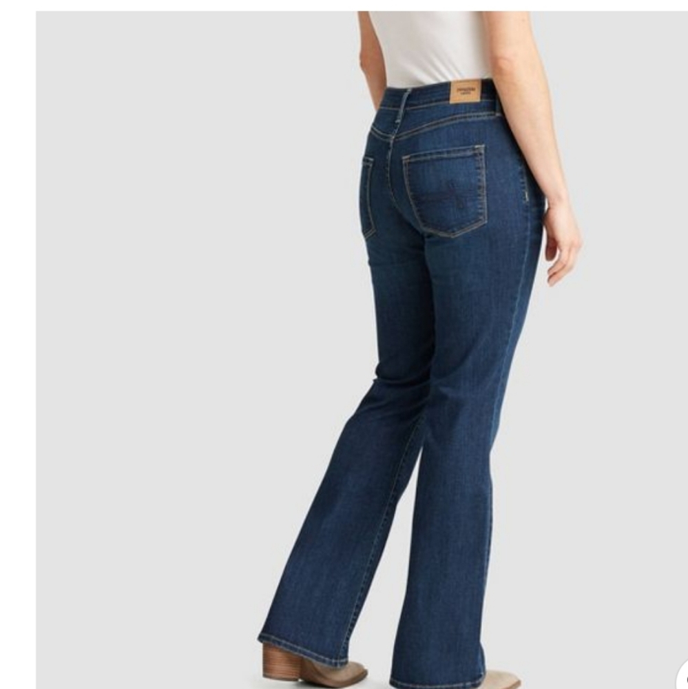 NWOT DENIZEN® from Levi's® Women's Mid-Rise Bootcu - Picture 8 of 8